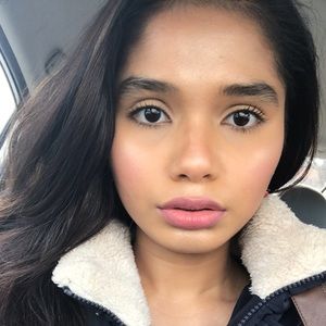 Meet your Posher, Neha